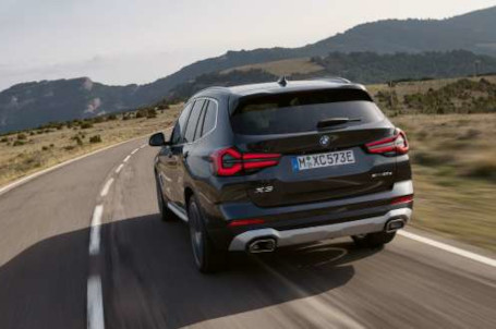 Jízdní režimy BMW X3 xDrive30e.