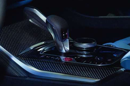 8stupňová převodovka M Steptronic Sport s funkcí Drivelogic.
