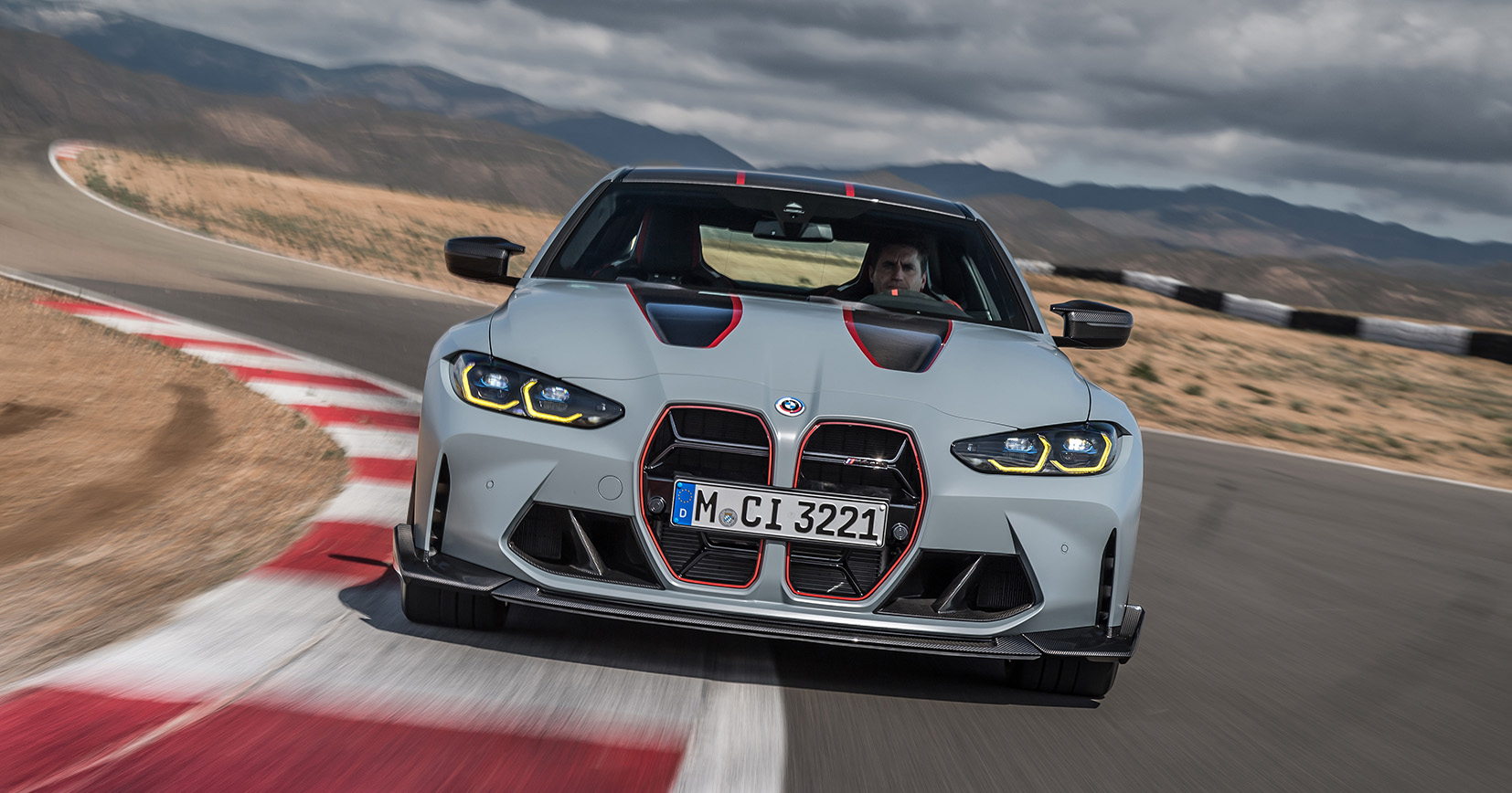 BMW M4 CSL