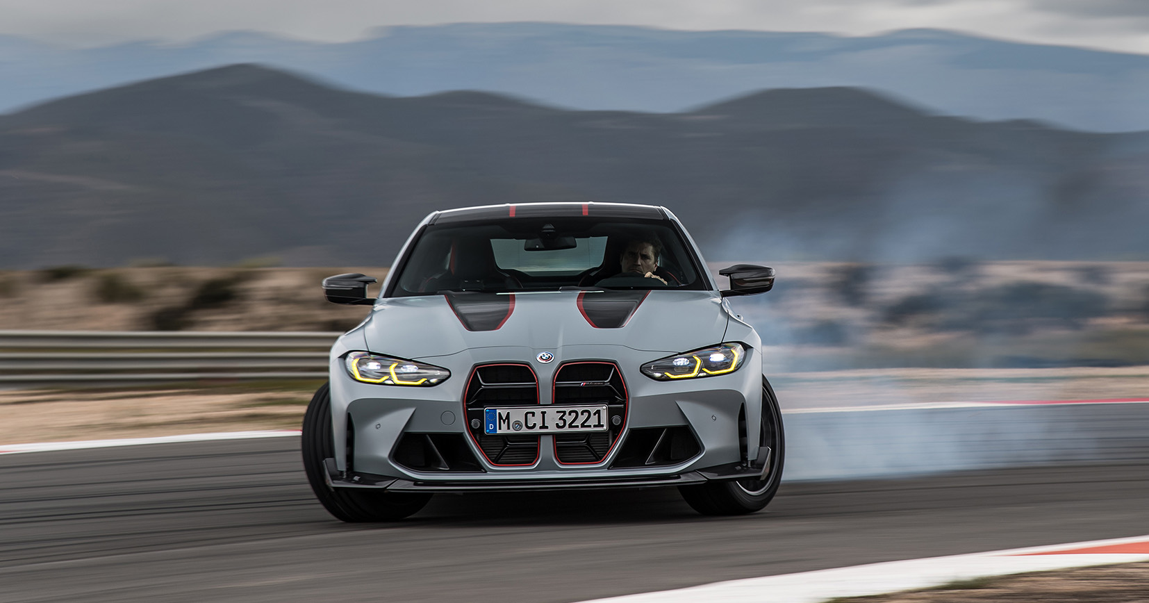 BMW M4 CSL