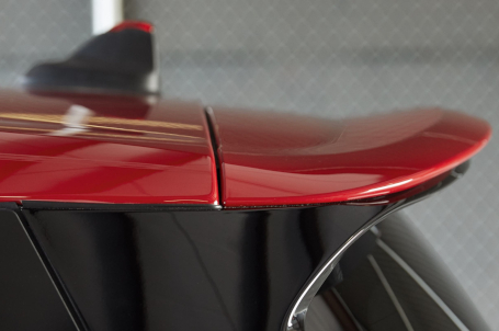 MINI John Cooper Works - ZADNÍ SPOILER. MINI John Cooper Works - ZADNÍ SPOILER.