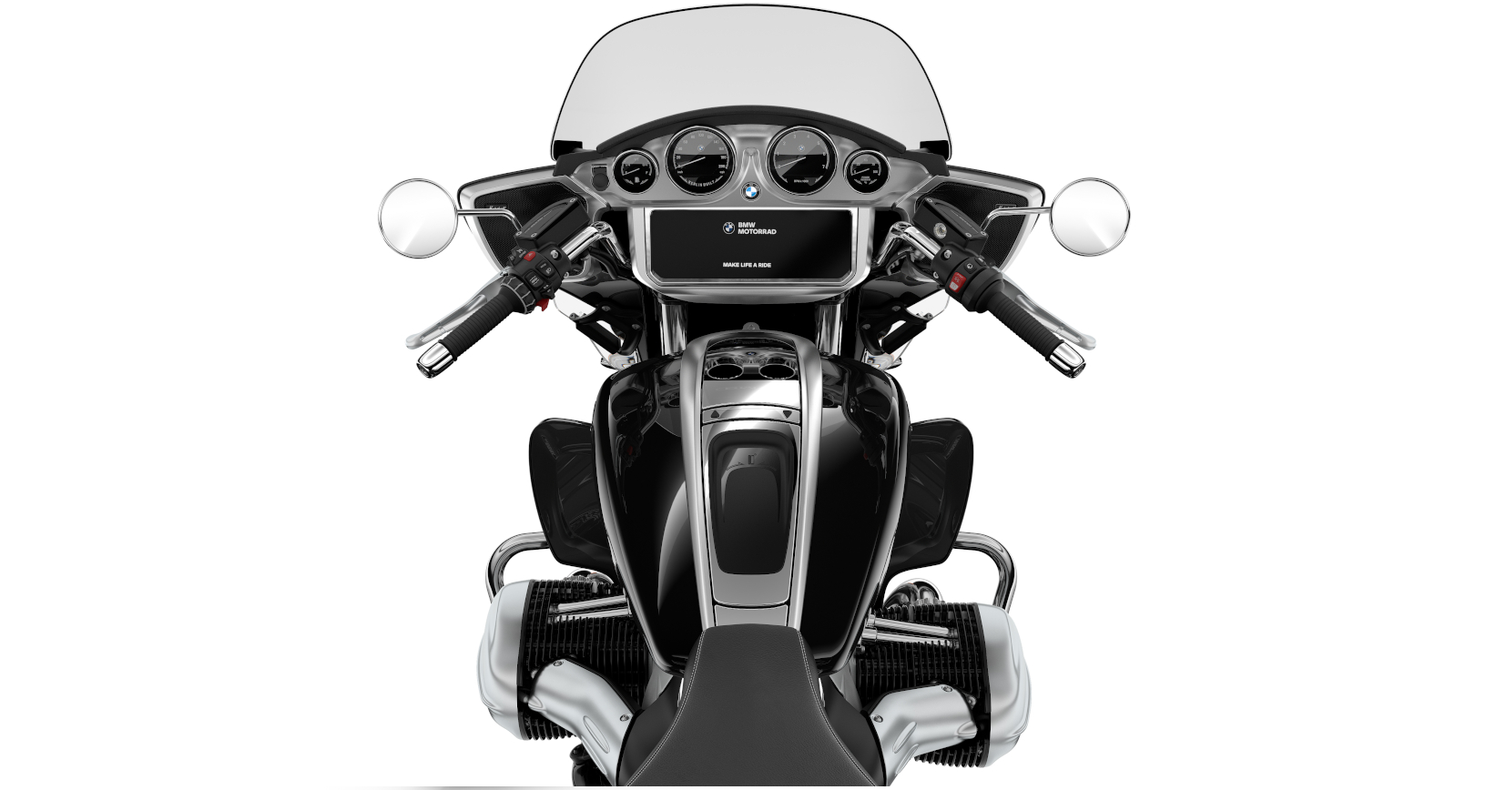 BMW R 18 TRANSCONTINENTAL - POHLED Z POZICE JEZDCE BMW R 18 TRANSCONTINENTAL - POHLED Z POZICE JEZDCE