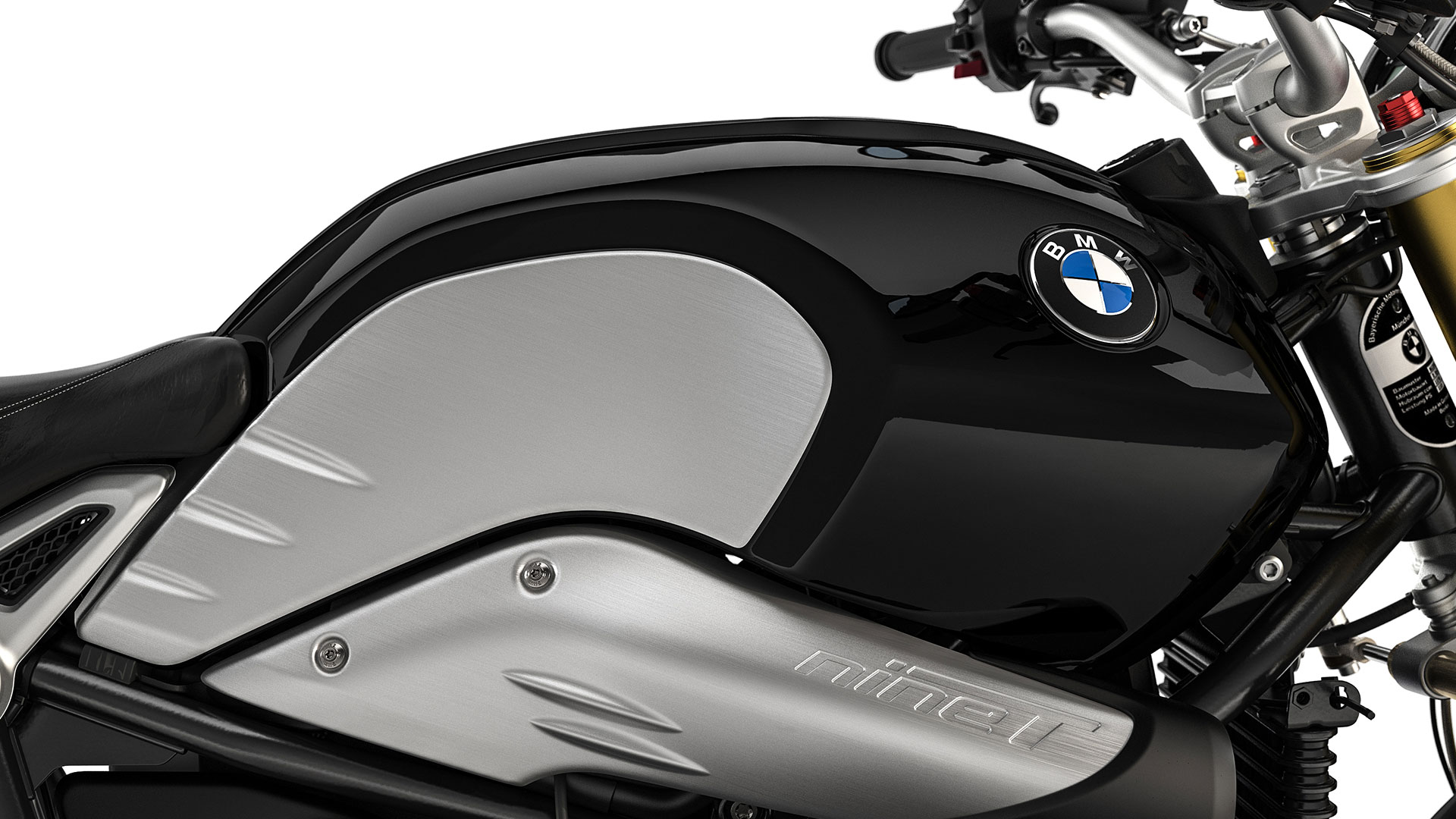 BMW R NINET - Palivová nádrž a kryt sání BMW R NINET - Palivová nádrž a kryt sání