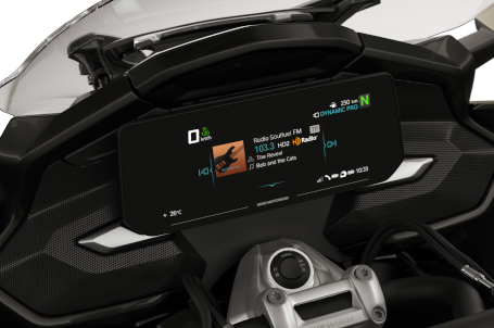BMW K 1600 B - Audiosystém 2.0 s výrazným zvukem BMW K 1600 B - Audiosystém 2.0 s výrazným zvukem