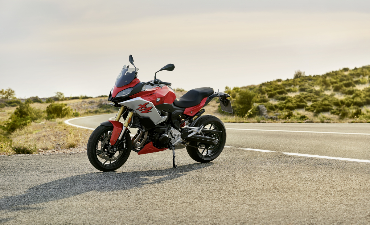 Nové BMW F 900 XR - Výše, rychleji a ještě dále Nové BMW F 900 XR - Výše, rychleji a ještě dále