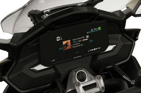 BMW K 1600 Grand America - Audiosystém 2.0 s výrazným zvukem BMW K 1600 Grand America - Audiosystém 2.0 s výrazným zvukem