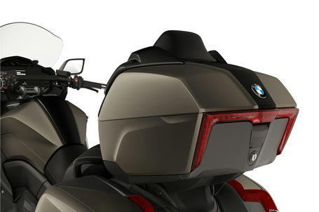 BMW K 1600 Grand America - Praktický horní kufr BMW K 1600 Grand America - Praktický horní kufr
