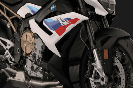 BMW S 1000 R - M paket s M barvami BMW S 1000 R - M paket s M barvami