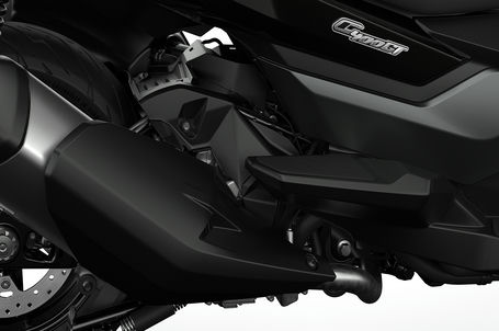 BMW C 400 GT - Svižný jednoválcový spalovací motor BMW C 400 GT - Svižný jednoválcový spalovací motor