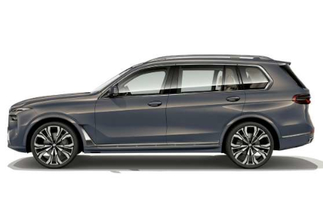 BMW X7 - Pohled z boku BMW X7 - Pohled z boku