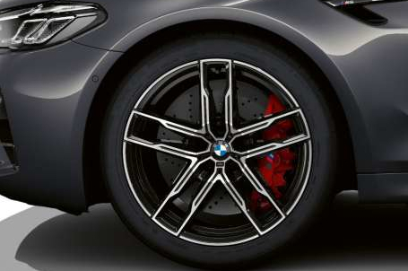 BMW M5 - 20" M kola z lehké slitiny Double-spoke 810 M Bicolour. BMW M5 - 20" M kola z lehké slitiny Double-spoke 810 M Bicolour.