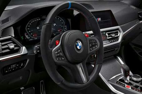 BMW M4 Coupé - M Performance volant Pro. BMW M4 Coupé - M Performance volant Pro.