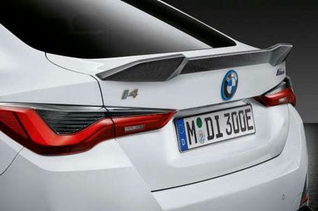 BMW i4 M Performance Parts - M Performance zadní karbonový spoiler. BMW i4 M Performance Parts - M Performance zadní karbonový spoiler.