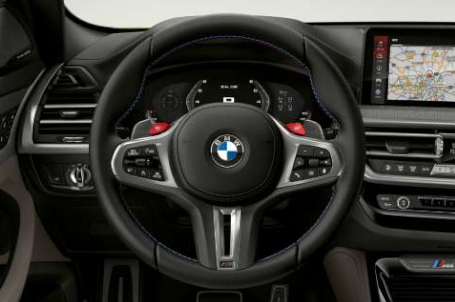 BMW X4 M - M kožený volant. BMW X4 M - M kožený volant.