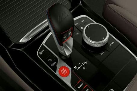BMW X4 M - M volič převodovky. BMW X4 M - M volič převodovky.