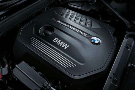 BMW X4 M40i a M40d - Řadové šestiválce BMW M TwinPower Turbo. BMW X4 M40i a M40d - Řadové šestiválce BMW M TwinPower Turbo.