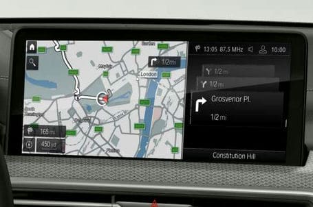 BMW X4 M - BMW Live Cockpit Professional. BMW X4 M - BMW Live Cockpit Professional.