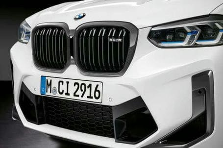 BMW X4 M modely Performance parts - M Performance karbonová maska chladiče ve tvaru ledvinek. BMW X4 M modely Performance parts - M Performance karbonová maska chladiče ve tvaru ledvinek.