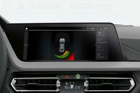 BMW řady 2 Gran Coupé - Parkovací asistent. BMW řady 2 Gran Coupé - Parkovací asistent.