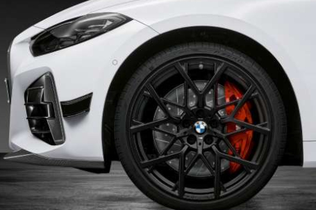 BMW řady 4 Cabrio Performance Parts - 20 M Performance kované kolo Y-spoke 795 M v matném provedení Jet Black, kompletní letní kolo. BMW řady 4 Cabrio Performance Parts - 20 M Performance kované kolo Y-spoke 795 M v matném provedení Jet Black, kompletní letní kolo.