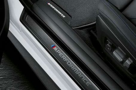 BMW řady 4 Cabrio Performance Parts - M Performance karbonové prahové lišty. BMW řady 4 Cabrio Performance Parts - M Performance karbonové prahové lišty.