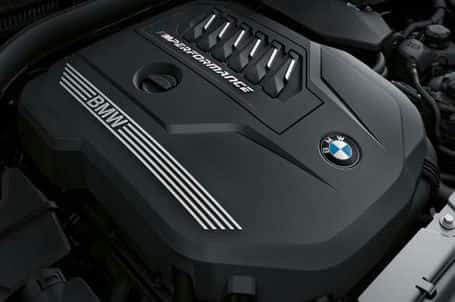 BMW M440i xDrive Gran Coupé - Zážehový řadový válec BMW M TwinPower Turbo. BMW M440i xDrive Gran Coupé - Zážehový řadový válec BMW M TwinPower Turbo.