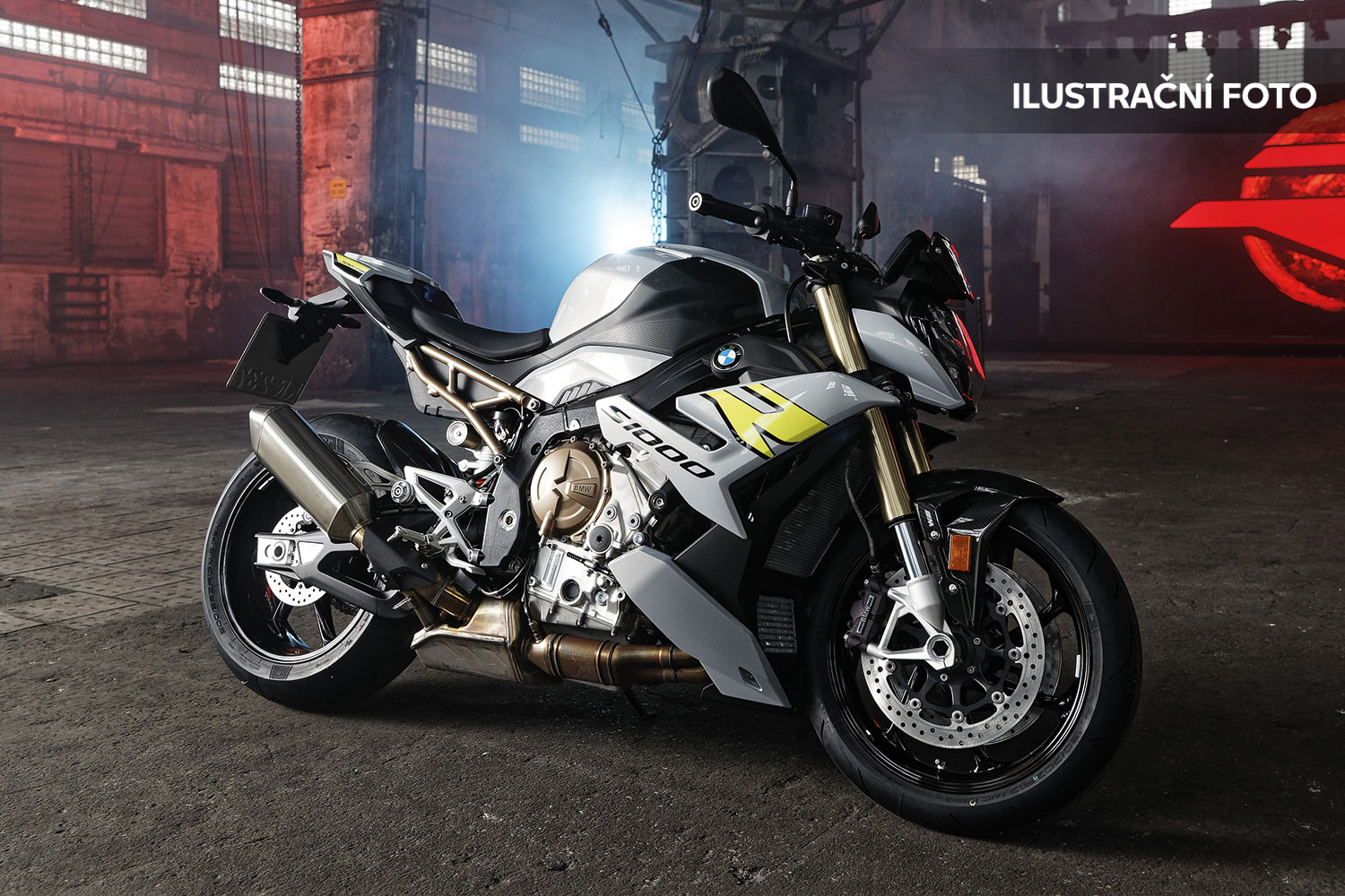 bmw s1000r cena