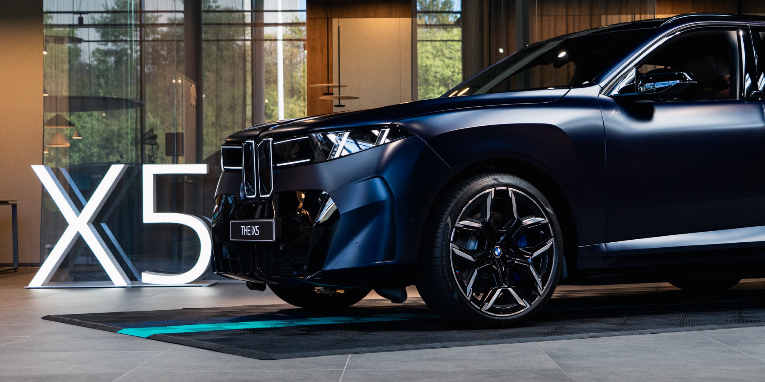 NOVÉ BMW X5