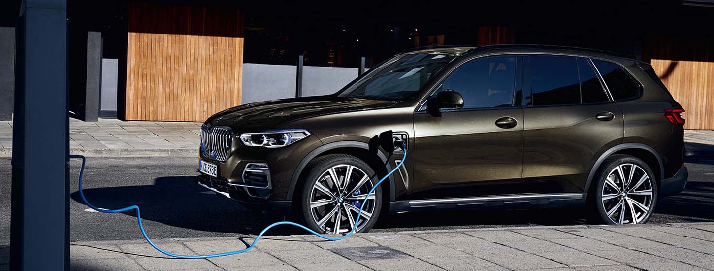 BMW X5 PLUG-IN HYBRID BMW X5 PLUG-IN HYBRID