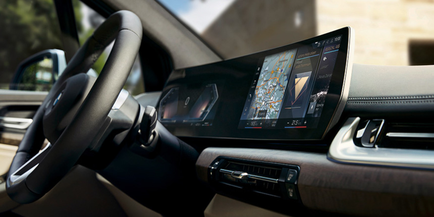 DOKONALÉ SPOJENÍ S VAŠÍM BMW ŘADY 2 ACTIVE TOURER.