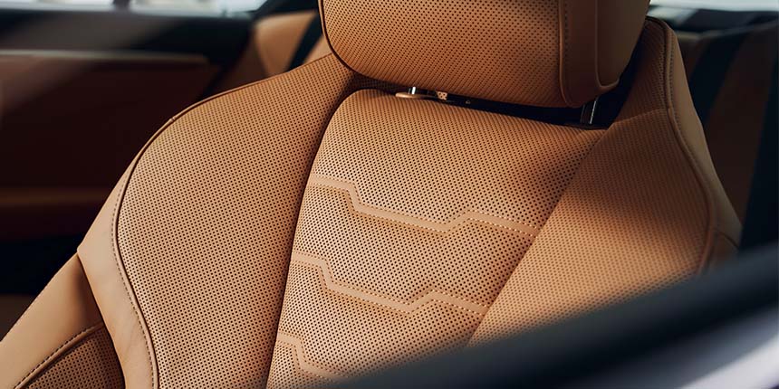 Multifunkční sedadla a BMW Individual Multifunkční sedadla a BMW Individual