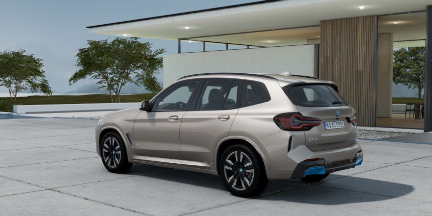 BMW ŘADY IX3
