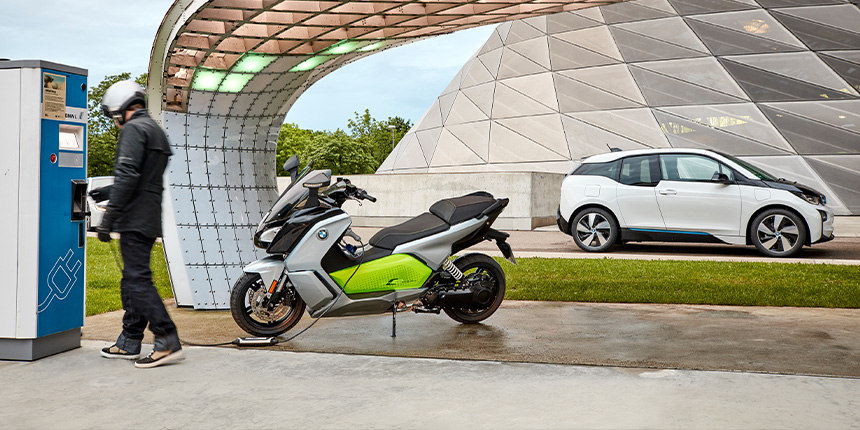 NOVÉ BMW C EVOLUTION.