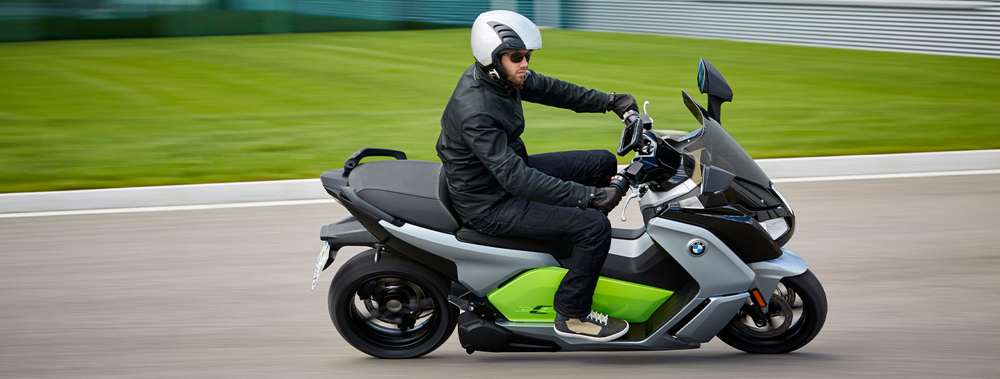 NOVÉ BMW C EVOLUTION.