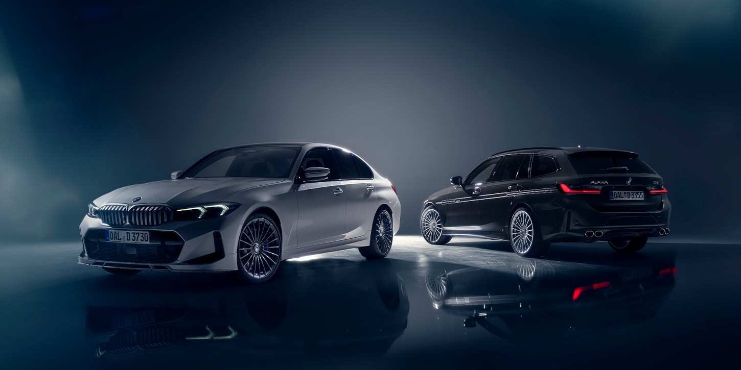 BMW ALPINA D3 S SEDAN zepředu A BMW ALPINA D3 S TOURING zezadu BMW ALPINA D3 S SEDAN A BMW ALPINA D3 S TOURING