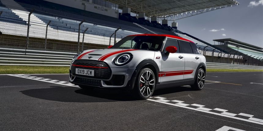 MINI John Cooper Works Clubman NA STARTOVNÍ ČÁŘE MINI John Cooper Works Clubman
