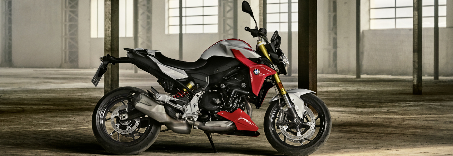 BMW F 900 R z boku BMW F 900 R