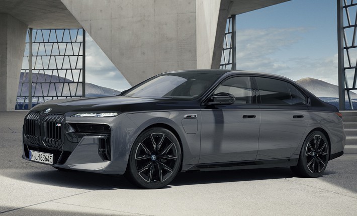 NOVÉ BMW ŘADY 7 (2022) | M760e xDrive NOVÉ BMW ŘADY 7 (2022) | M760e xDrive