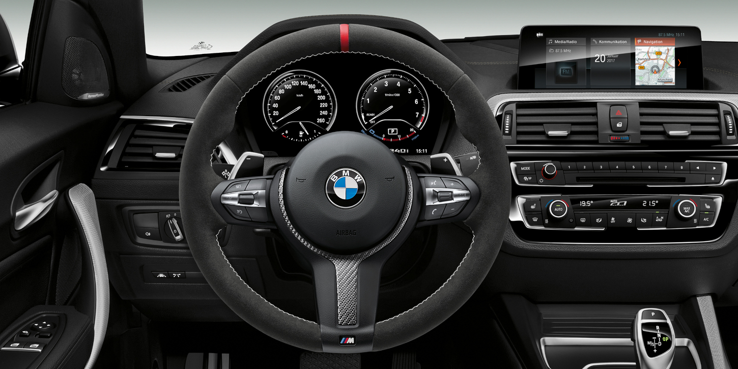 BMW M240i interiér BMW M240i interiér