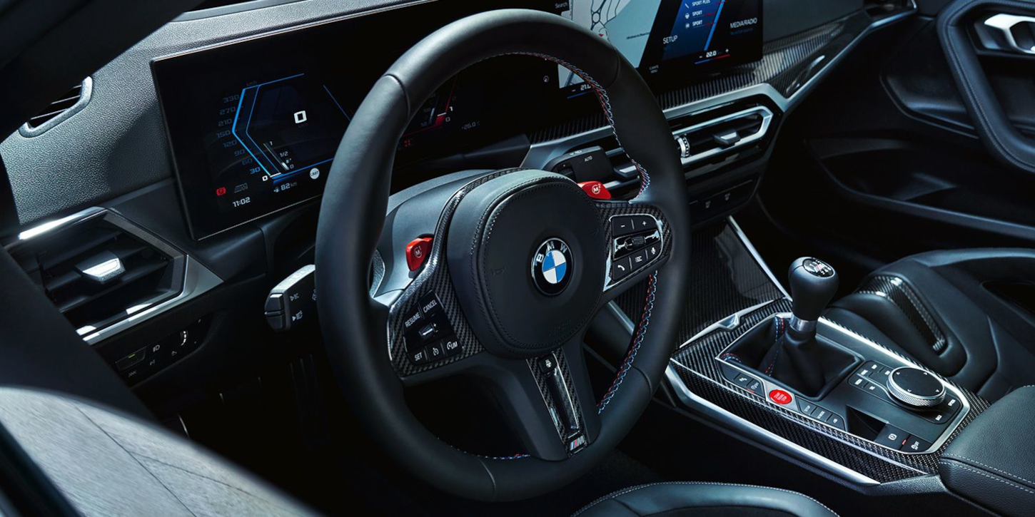 Způsob obsluhy, digitální služby a asistenční systémy BMW M2 Coupé, BMW M240i Coupé a BMW M240i xDrive Coupé. Způsob obsluhy, digitální služby a asistenční systémy BMW M2 Coupé, BMW M240i Coupé a BMW M240i xDrive Coupé.