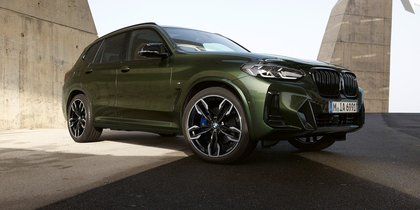 BMW X3 M40i z boku BMW X3 M40i z boku