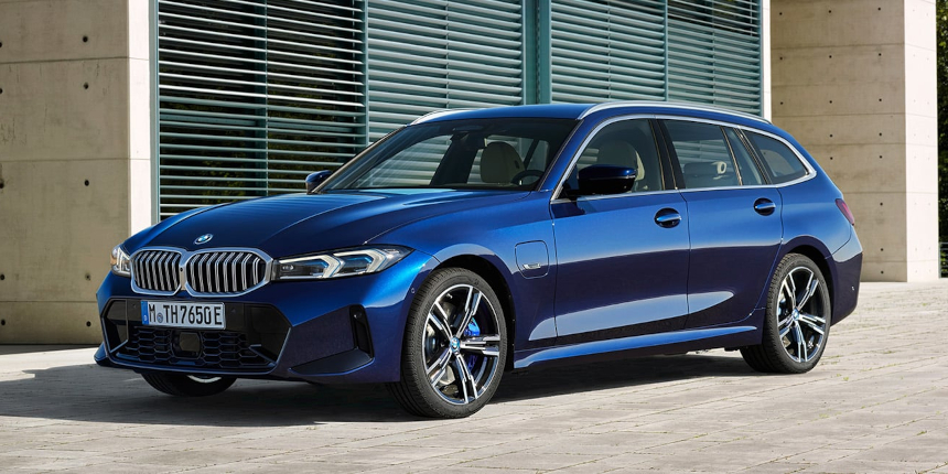 BMW řady 3 Touring z boku BMW řady 3 Touring z boku