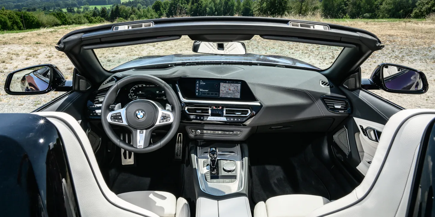 BMW Z4 M40i interiér