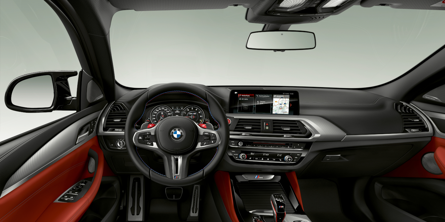 BMW X4 M interiér BMW X4 M interiér