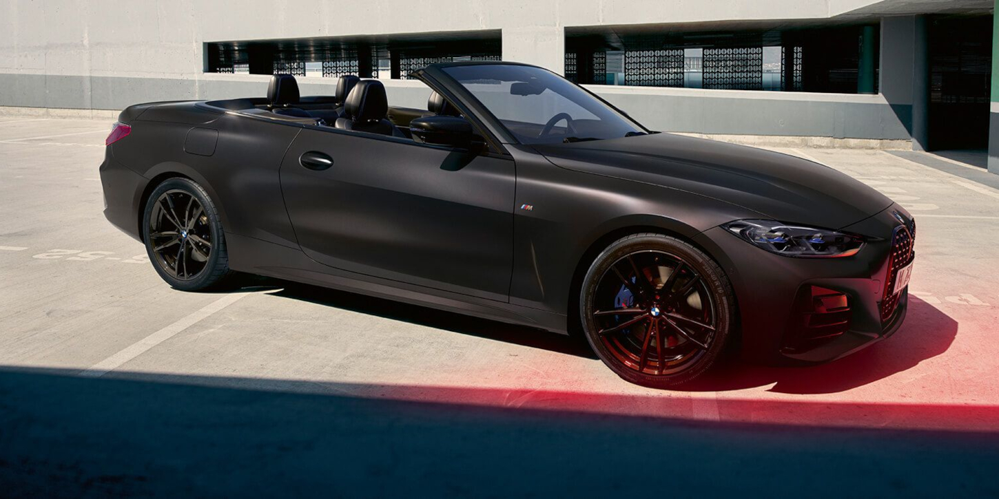 BMW M440i xDrive z boku BMW M440i xDrive z boku