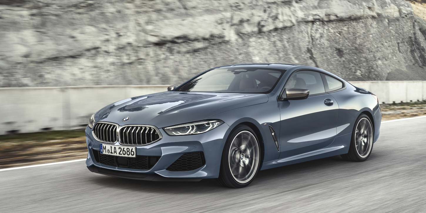 BMW řady 8 Coupé z boku BMW řady 8 Coupé z boku