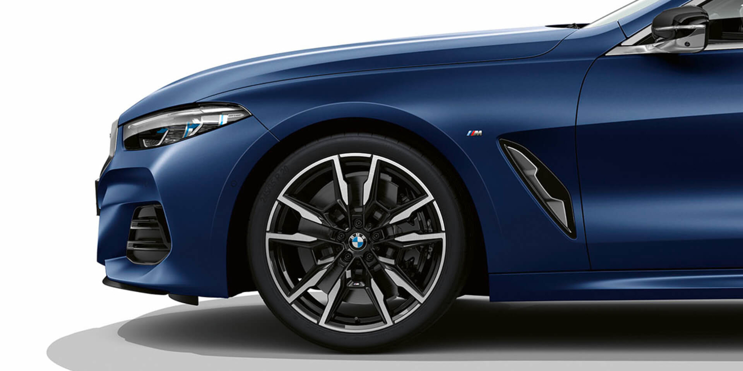 BMW M850i xDrive Gran Coupé z boku BMW M850i xDrive Gran Coupé z boku