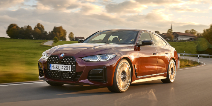 BMW ŘADY 4 GRAN COUPÉ zepředu BMW ŘADY 4 GRAN COUPÉ zepředu