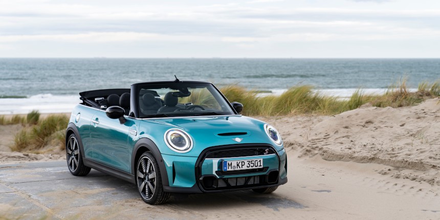 MINI CABRIO SEASIDE EDITION Caribean Aqua MINI CABRIO SEASIDE EDITION Caribean Aqua
