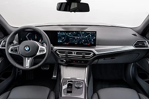 BMW řady 3 | 330i xDrive